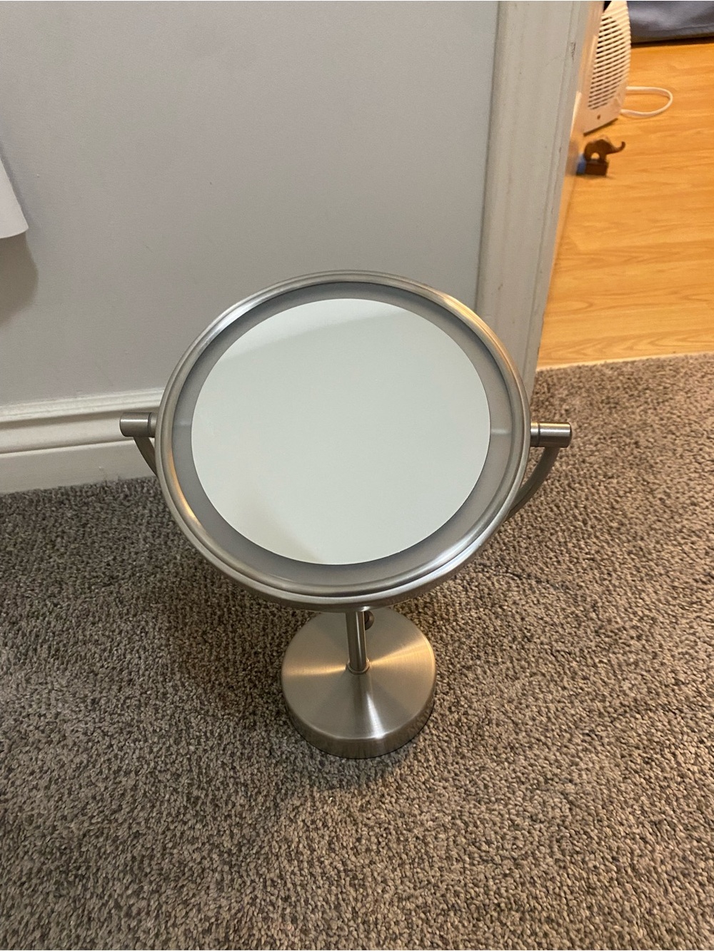 Stainless Steel Round Vanity Mirror in Silver - Picture 3 of 7